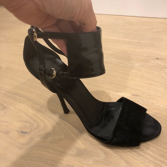 Gucci Ankle Cuff Pumps Velvet Black Size US 7.5 Peep Toe Leather and Suede Heels - Picture 6 of 9